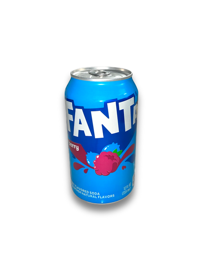 Fanta Berry 355ml Vorderseite blaue Dose mit Fanta Beschriftung und Beeren Abbildung