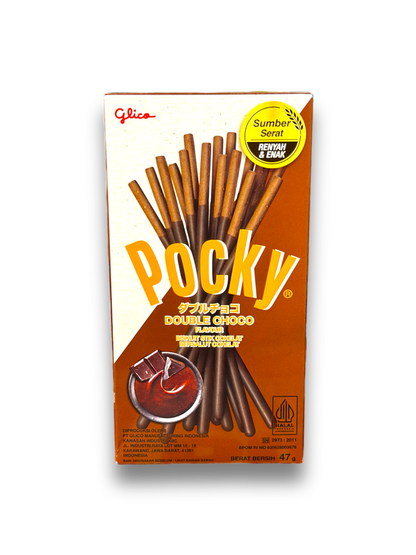 Pocky Double Chocolate 47g Vorderseite weiß-braune Verpackung mit Schokostäbchen Abbildung