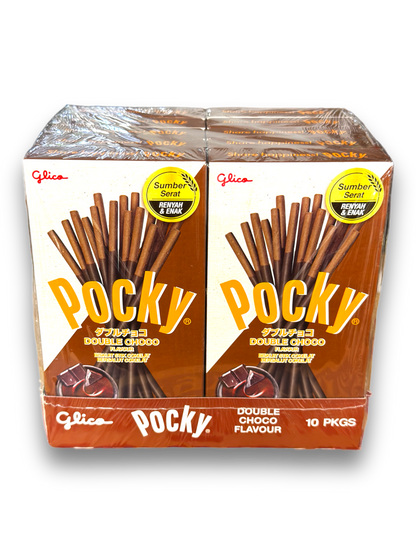 Pocky Double Chocolate 47g Vorderseite weiß-braune Verpackung mit Schokostäbchen Abbildung