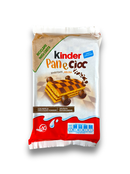 Kinder Pan e Cioc 290g Vorderseite bunte Verpackung mit bunter Schrift und Abbildung Schokokuchen