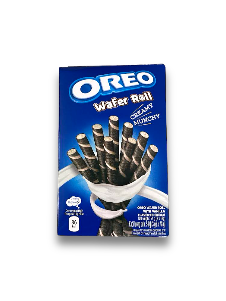 Oreo Wafer Roll Vanilla 54g Vorderseite blaue Verpackung mit weißer Schrift auf weißem Hintergrund